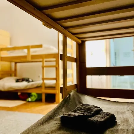 Stari Grad Hostel *