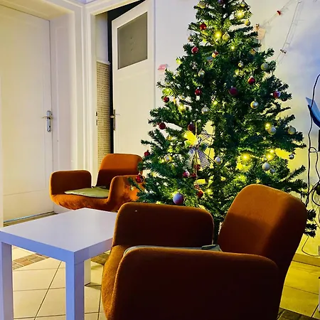 Stari Grad Hostel *