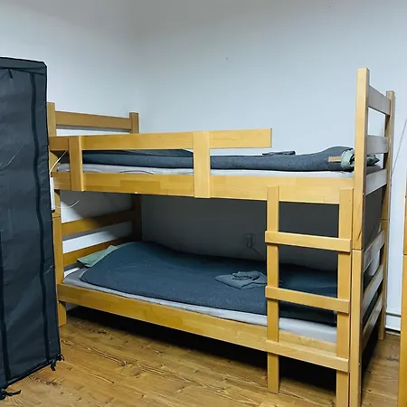 אכסניה Stari Grad