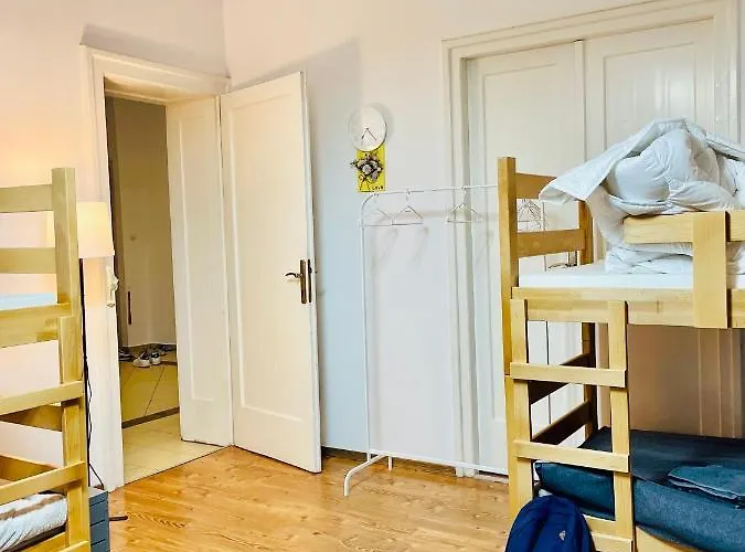 Stari Grad Хостел